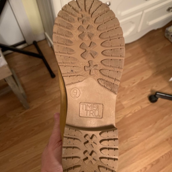 Boots - Picture 2 of 2